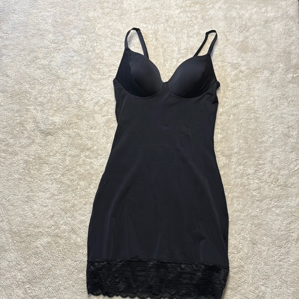 Medium, shaping slip